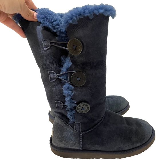 UGG Shoes - UGG Australia Womens Blue Bailey Button Ankle Boots Sz 7 Sheepskin Winter Suede